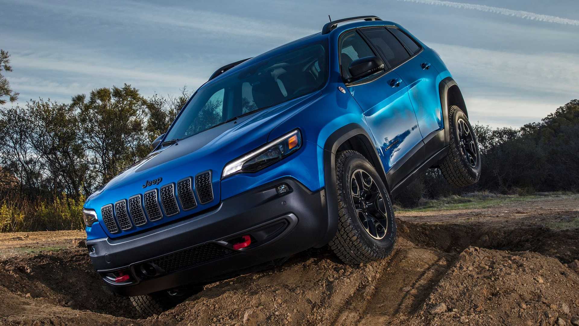 The 2023 Jeep Cherokee lineup is reduced to a new Trailhawk and Altitude Lux trim