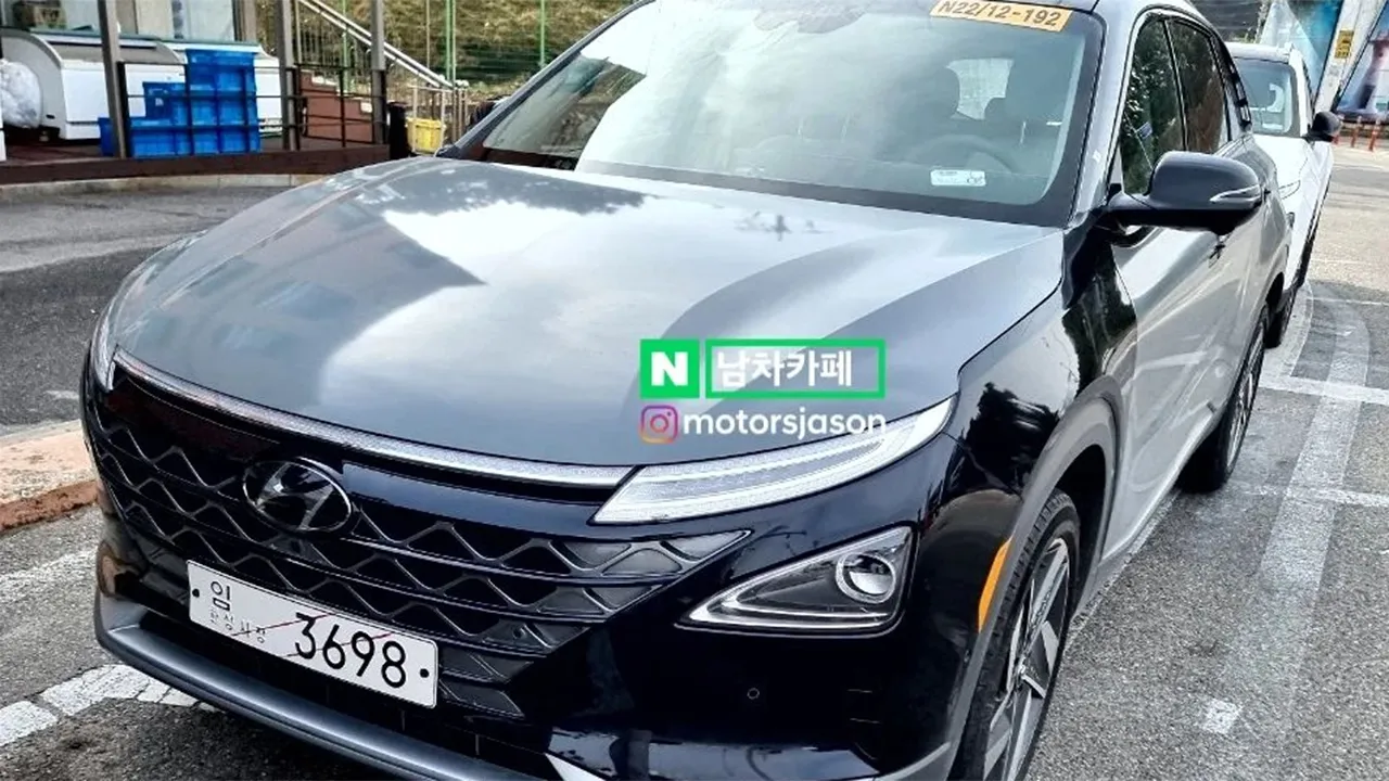 First spy images of the Hyundai Nexo 2024 reveal an interior with important news